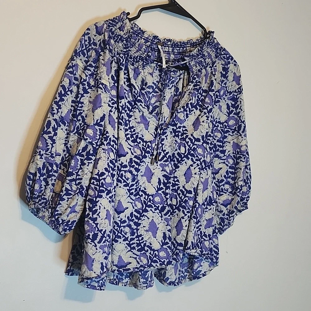 Free People Blue and Cream Floral Blouse